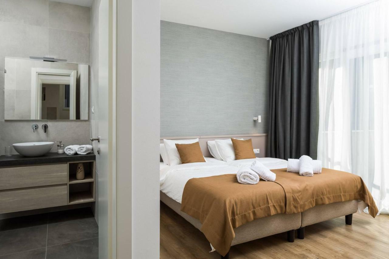 Luxury Villa Lucice View 米欧纳 外观 照片